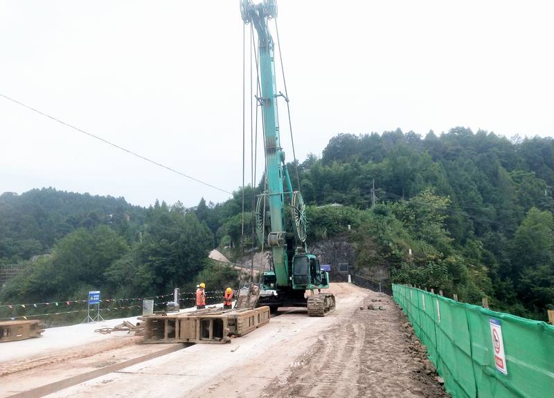 平昌縣友誼水庫(kù)除險(xiǎn)加固工程大壩防滲墻正式開(kāi)始施工